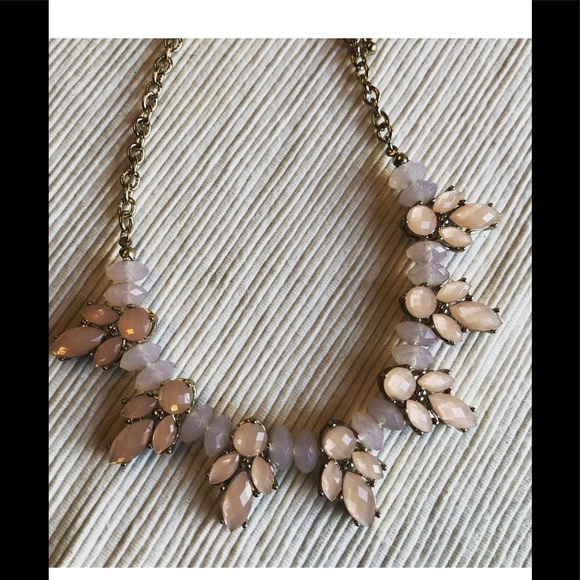 Statement Piece Necklace - Picture 1 of 2